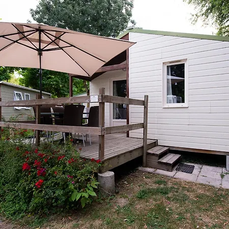Accueillant Animaux - 3 Pers. - Api-1-52-2252 Camping Coulon