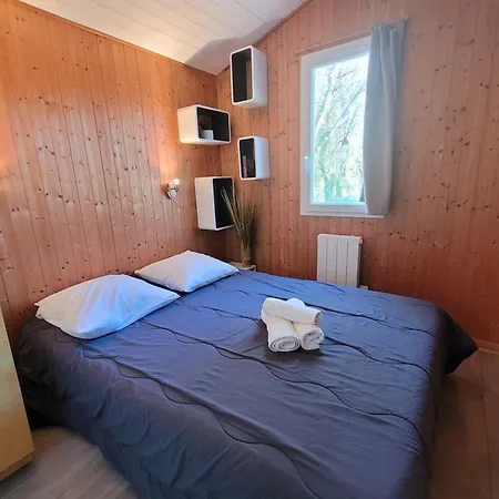 Accueillant Animaux - 3 Pers. - Api-1-52-2252 Camping Coulon