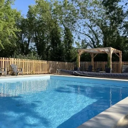Camping Accueillant Animaux - 3 Pers. - Api-1-52-2252 Coulon