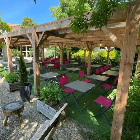 Camping Accueillant Animaux - 3 Pers. - Api-1-52-2252