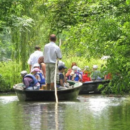 Camping Accueillant Animaux - 3 Pers. - Api-1-52-2252